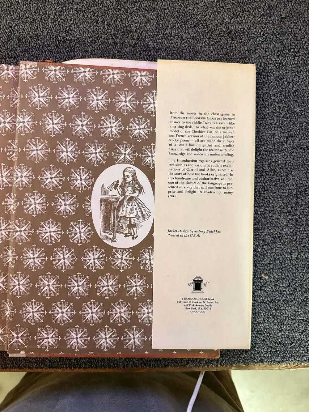 The Annotated Alice: Alice's Adventures in Wonderland and Through the Looking-Gl